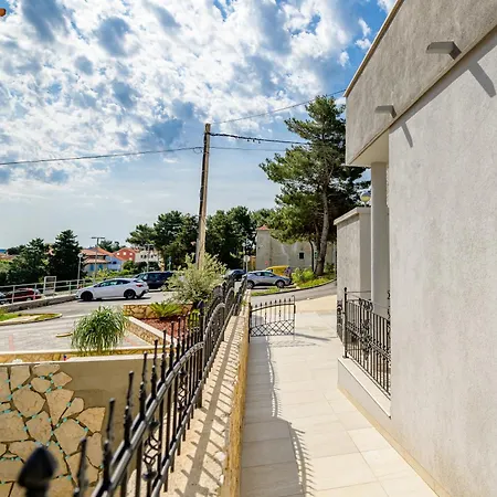 House Holiday home Nerezine